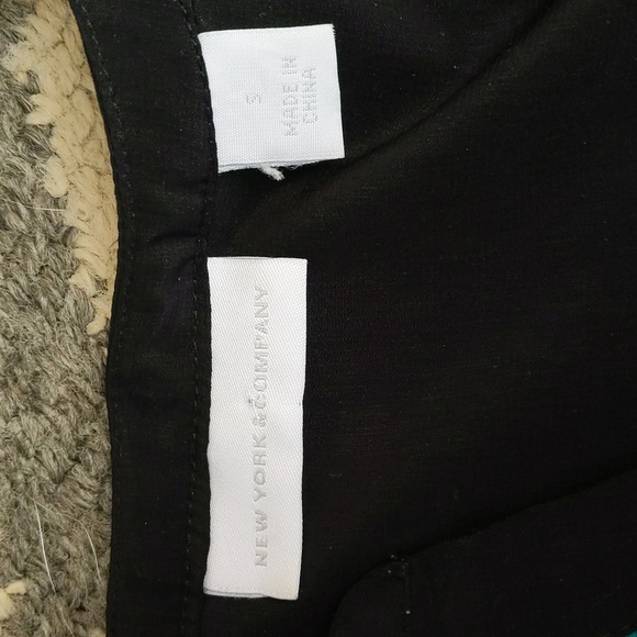 New York & Company Teal & Black V-Neck Blouse - Small - Picture 7 of 8